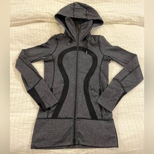Lululemon jacket, size 6